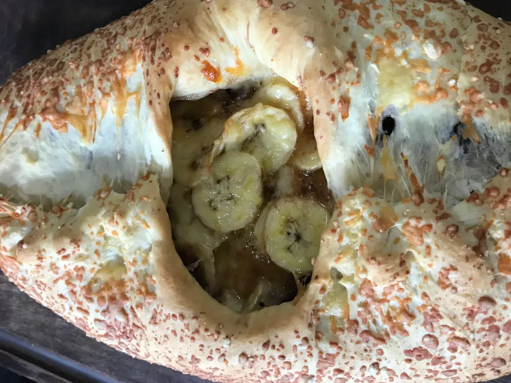 pao-gourmet-de-banatella-01.webp
