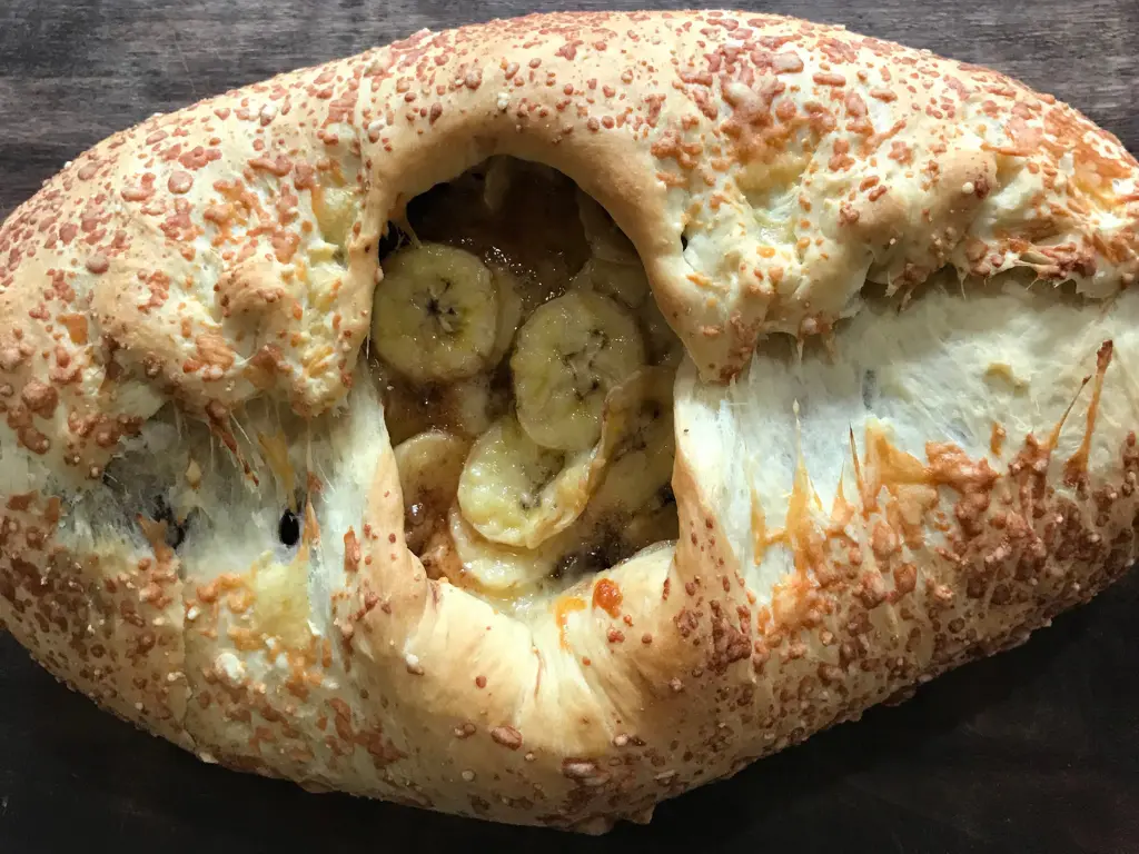 pao-gourmet-de-banatella-04.webp